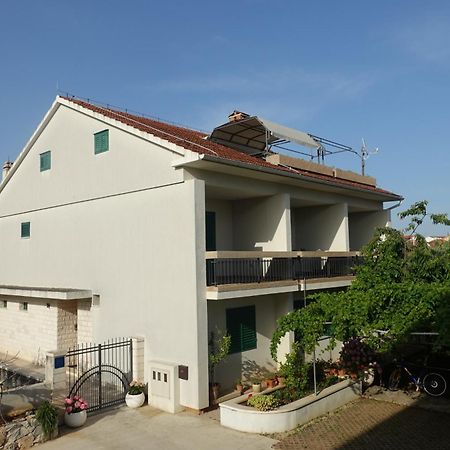 Apartment Tonka Vodice Exteriér fotografie