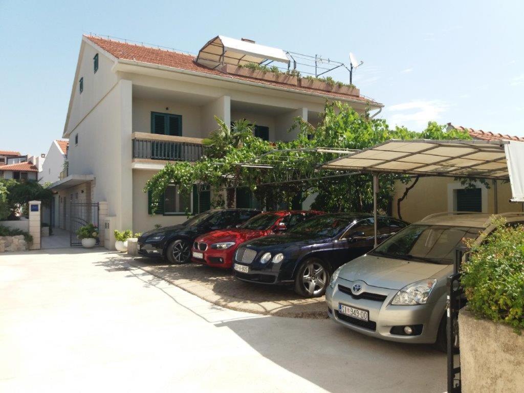 Apartment Tonka Vodice Exteriér fotografie